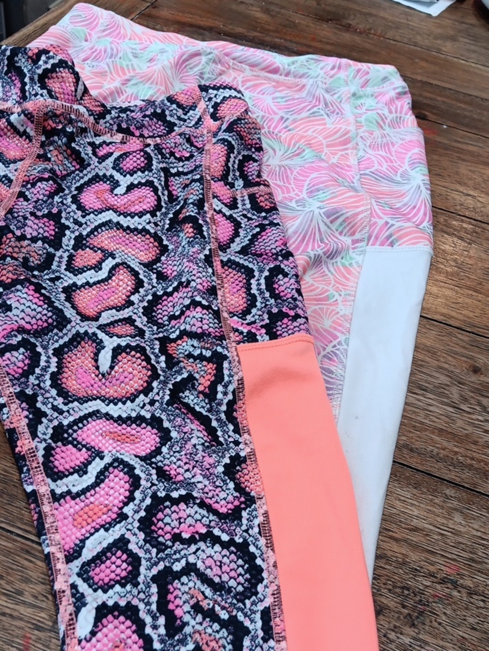 Kids Pink Snake-Print Leggings with Coral Side  Pink Swirl With White Sides